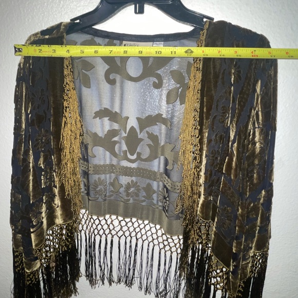 One size top - Picture 7 of 11